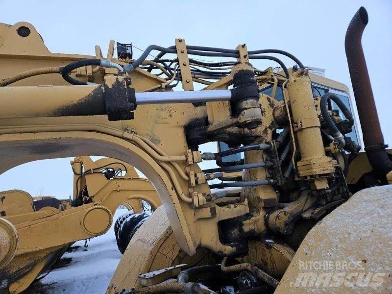 CAT 627B Skrabere