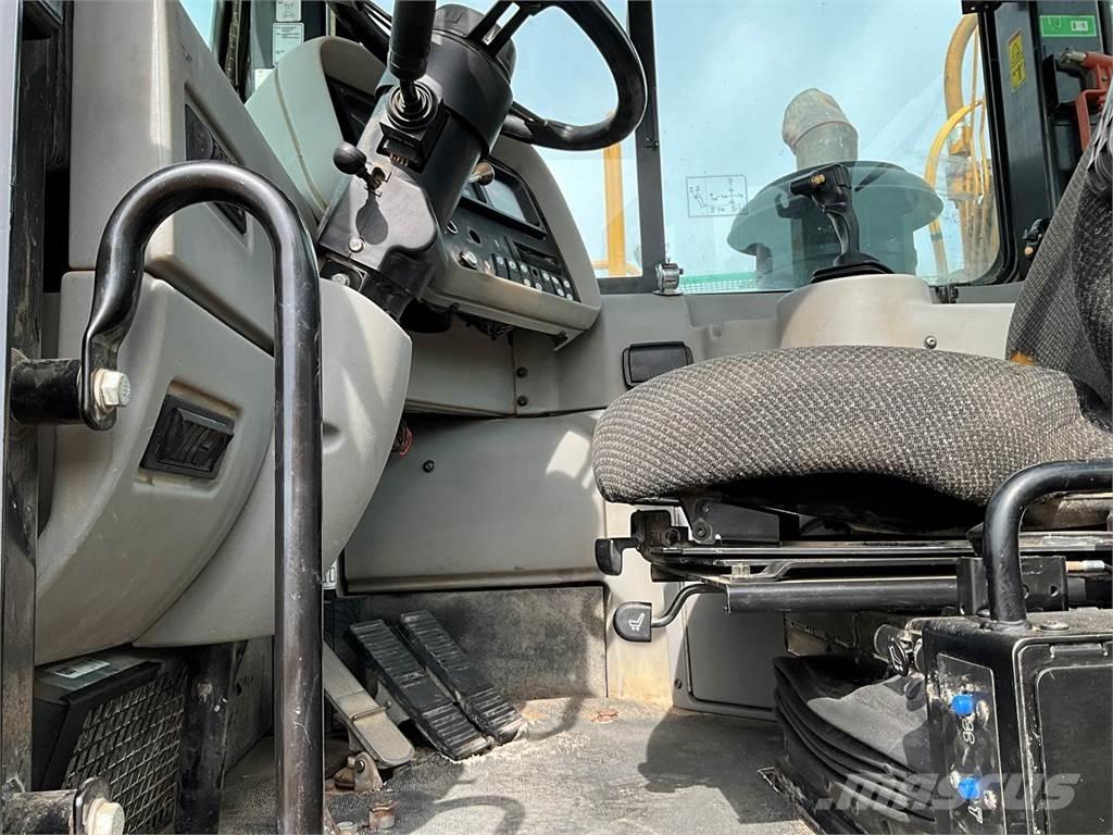 CAT 627G Skrabere