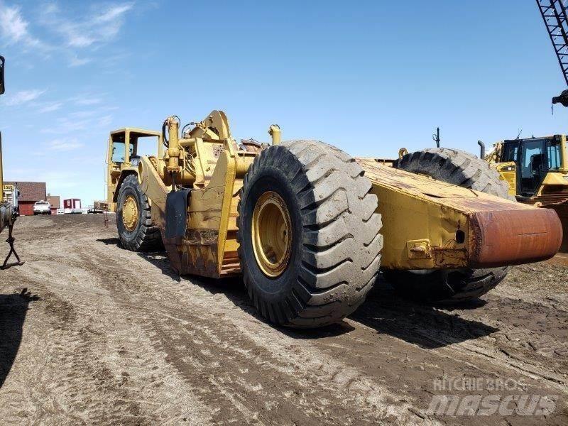 CAT 631D Skrabere