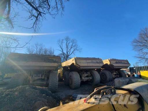 CAT 740GC Terrængående lastbiler