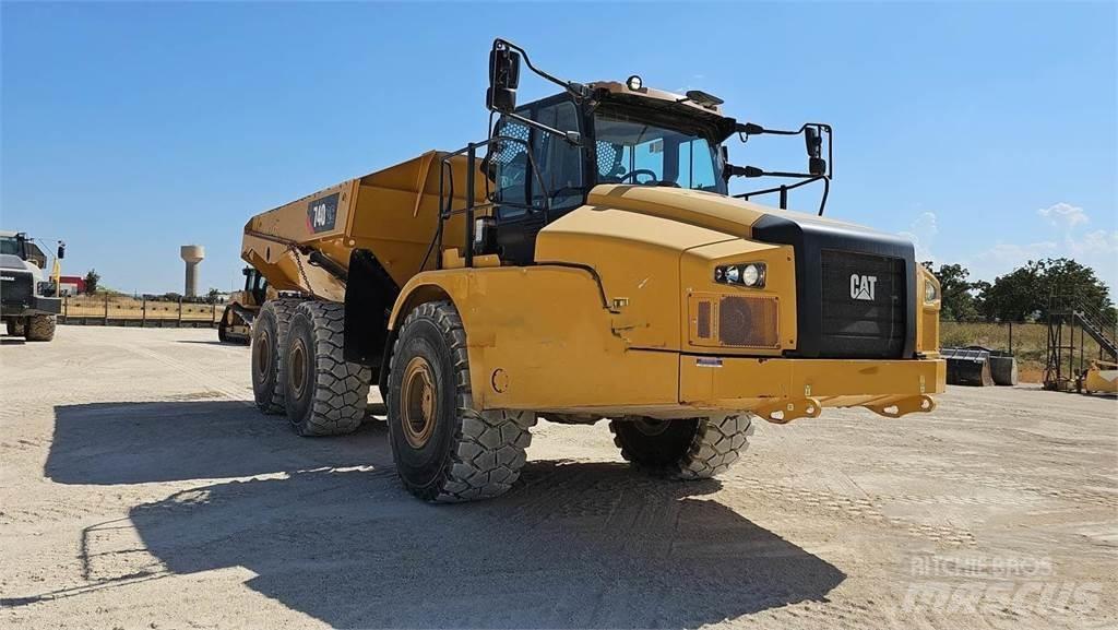CAT 740GC Terrængående lastbiler