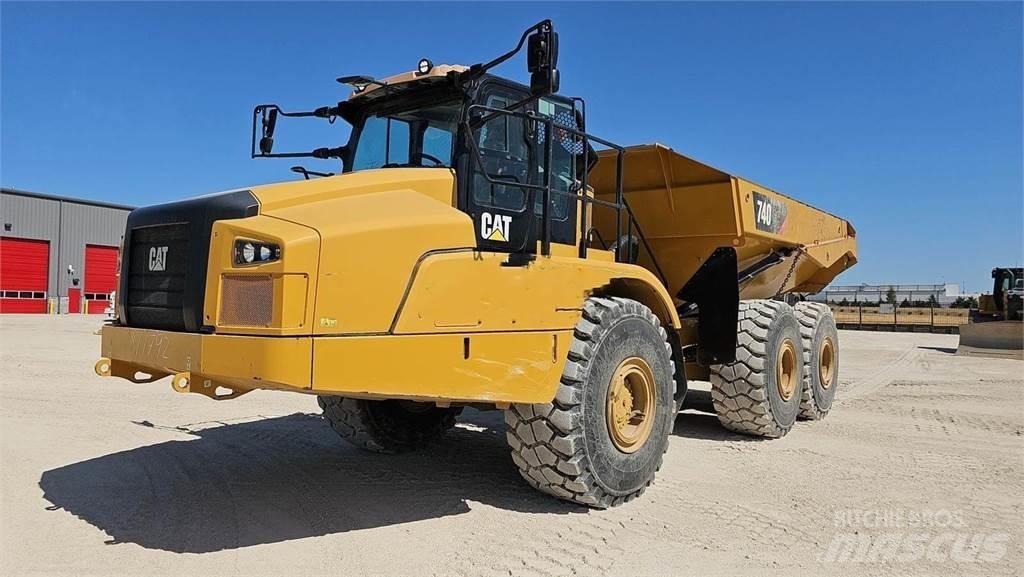 CAT 740GC Terrængående lastbiler