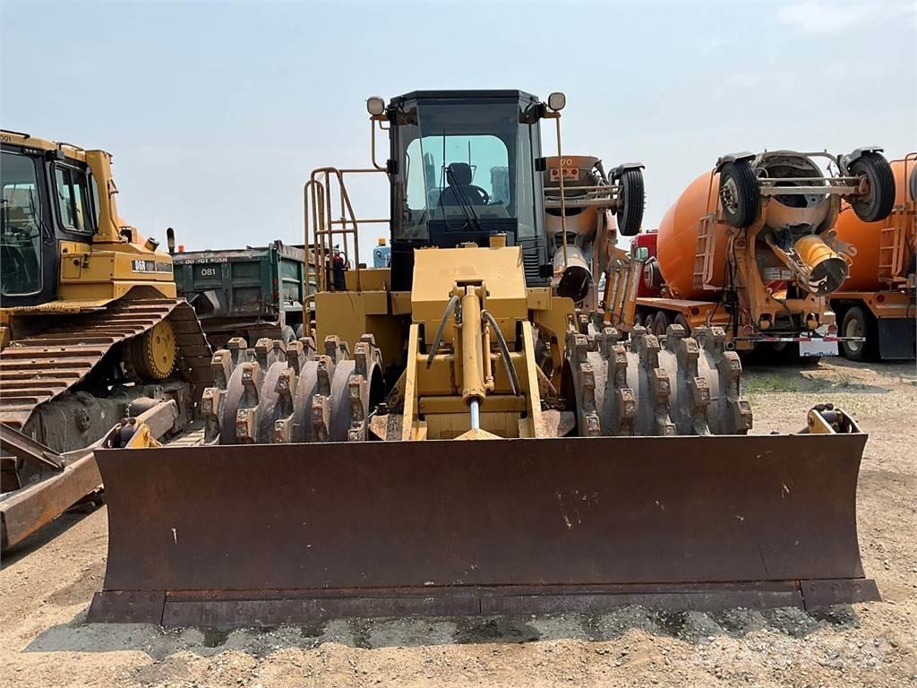 CAT 815F Jordvibrationstromler