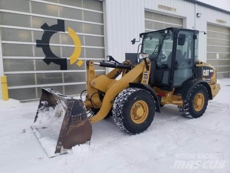 CAT 906M Læssemaskiner på hjul