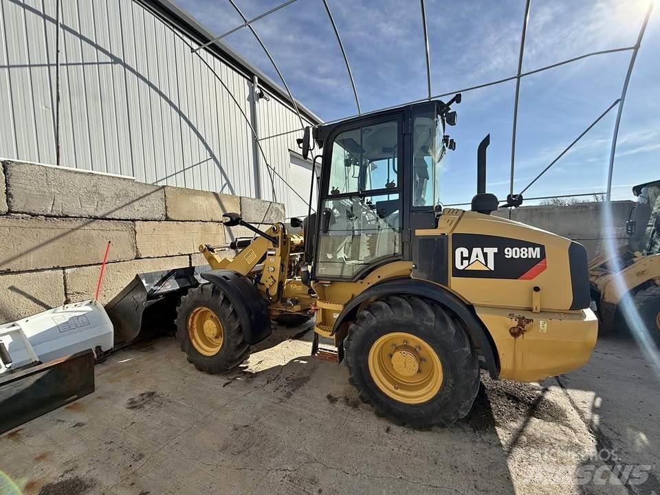 CAT 908M Læssemaskiner på hjul
