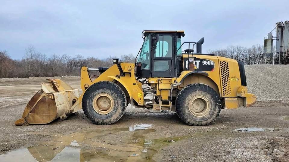 CAT 950M Læssemaskiner på hjul