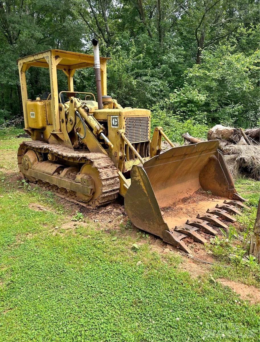 CAT 951C Larvebåndslæssere