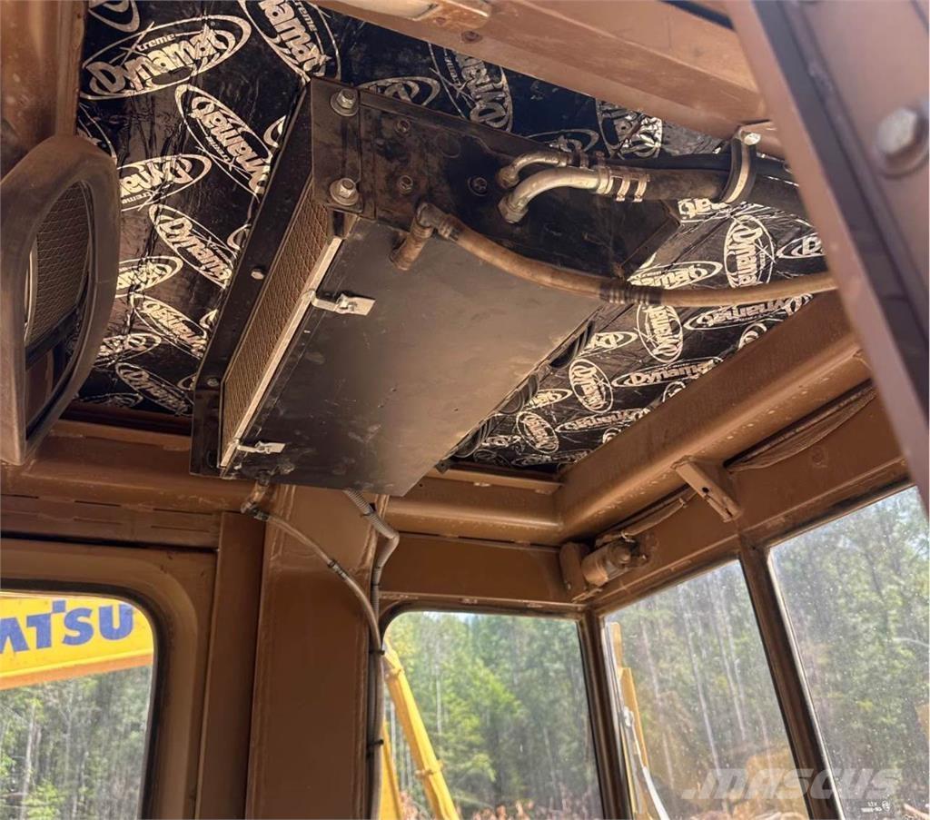 CAT 963 Larvebåndslæssere