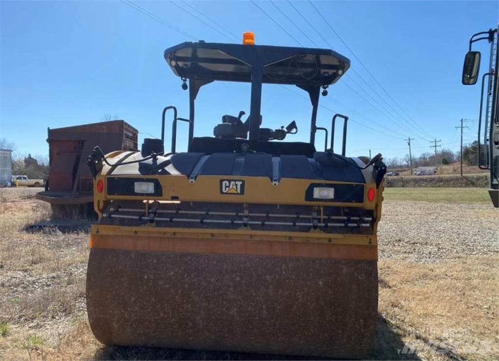 CAT CB15 Enkelt tromle