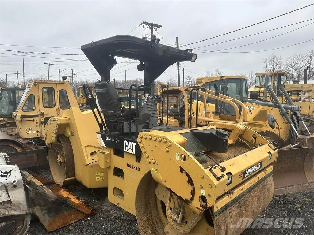 CAT CB54 Enkelt tromle