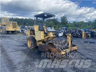CAT CP323C Jordvibrationstromler