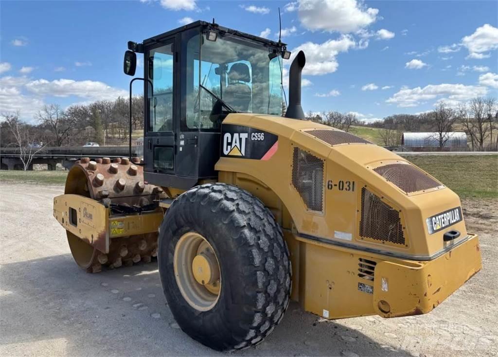 CAT CS56 Jordvibrationstromler
