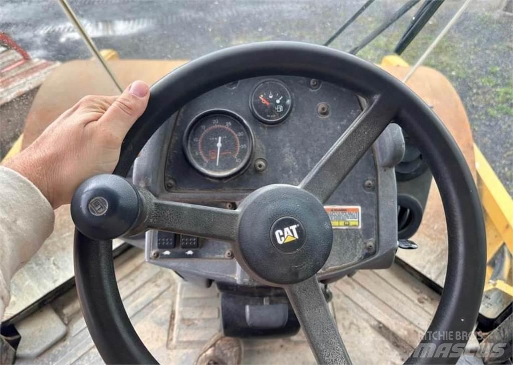 CAT CS74 Enkelt tromle
