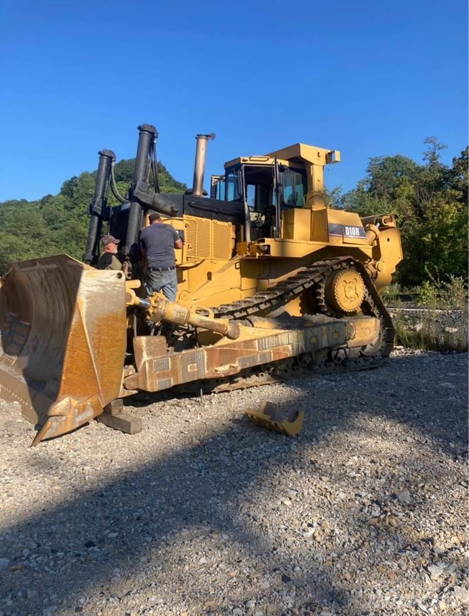 CAT D10R Bulldozer på larvebånd