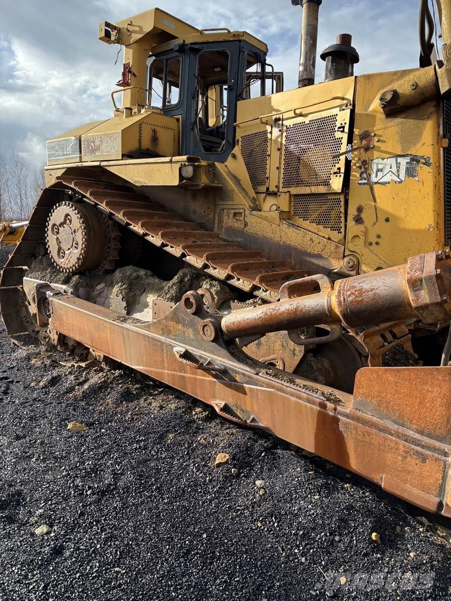 CAT D11R Bulldozer på larvebånd