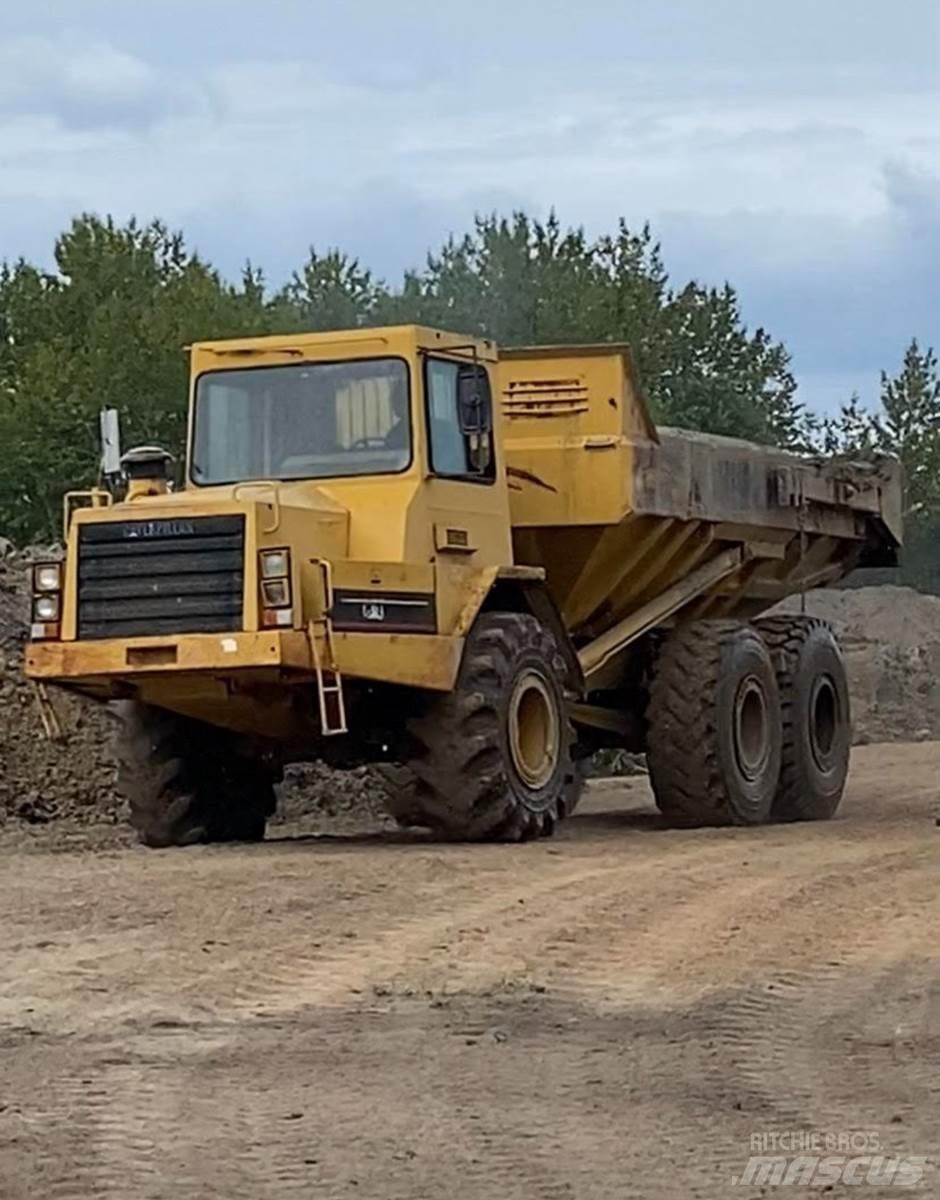 CAT D250B Terrængående lastbiler