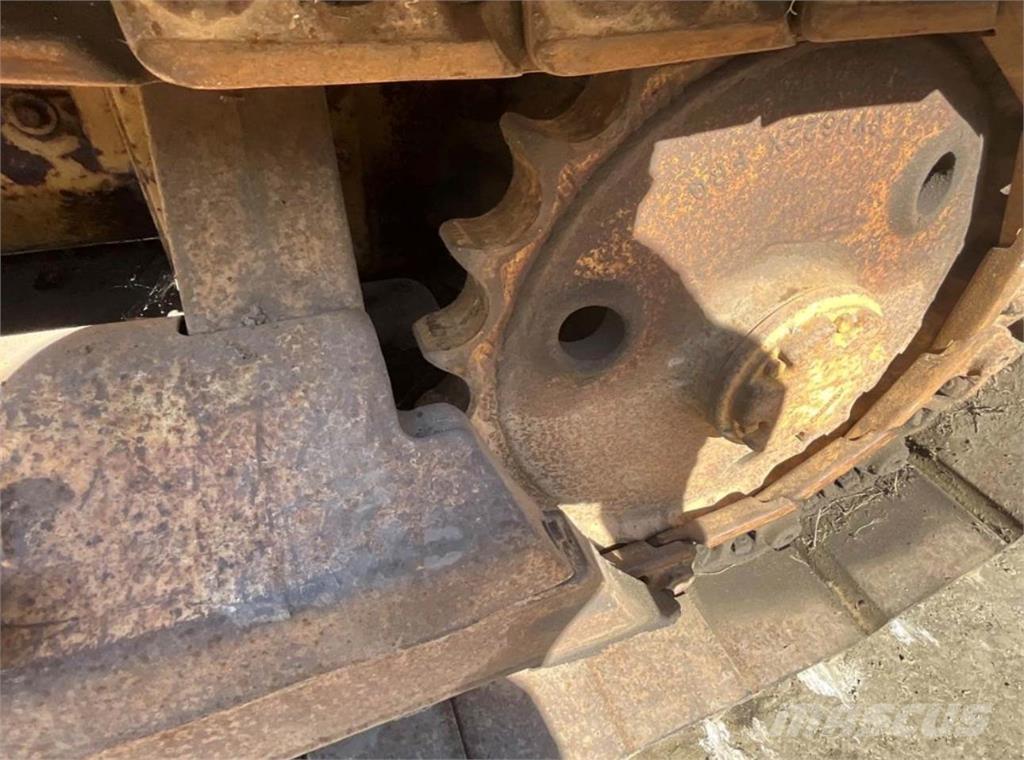 CAT D3B Z Bulldozer på larvebånd