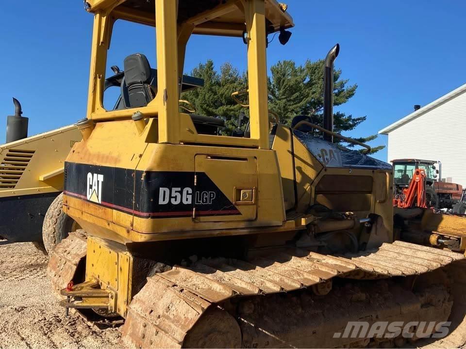 CAT D5G Bulldozer på larvebånd