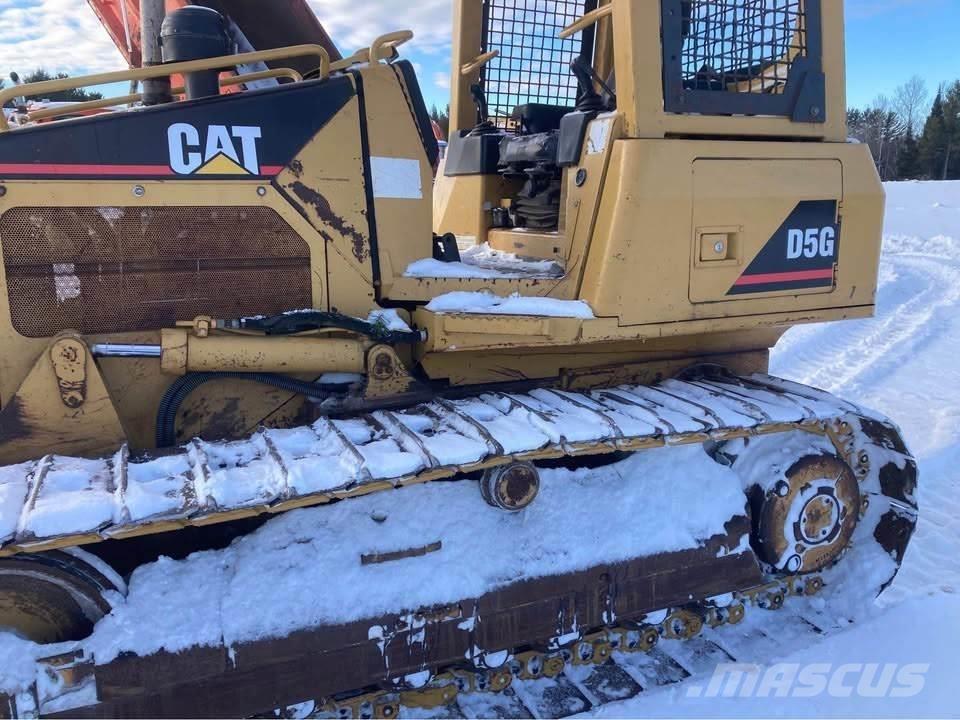 CAT D5G XL Bulldozer på larvebånd