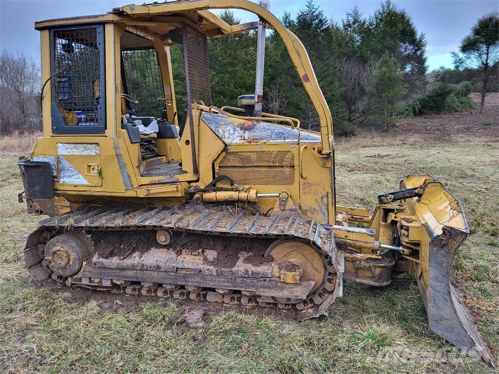 CAT D5G XL Bulldozer på larvebånd