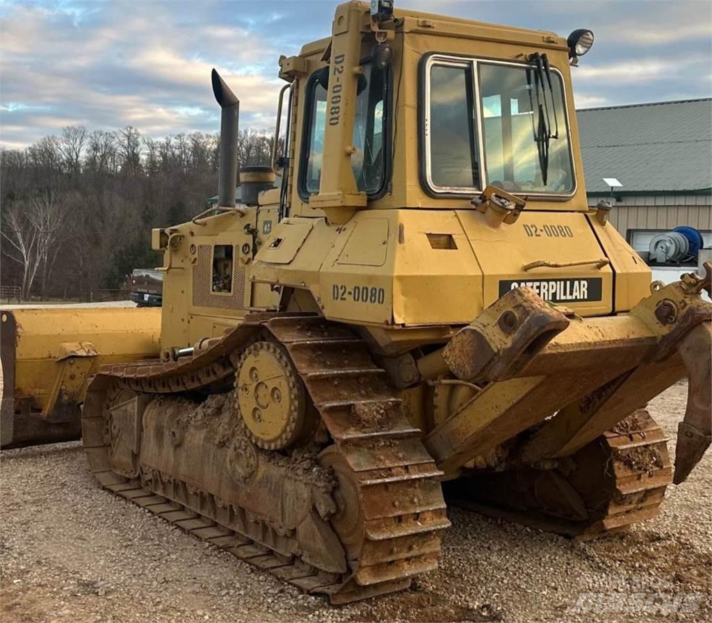 CAT D5H Bulldozer på larvebånd