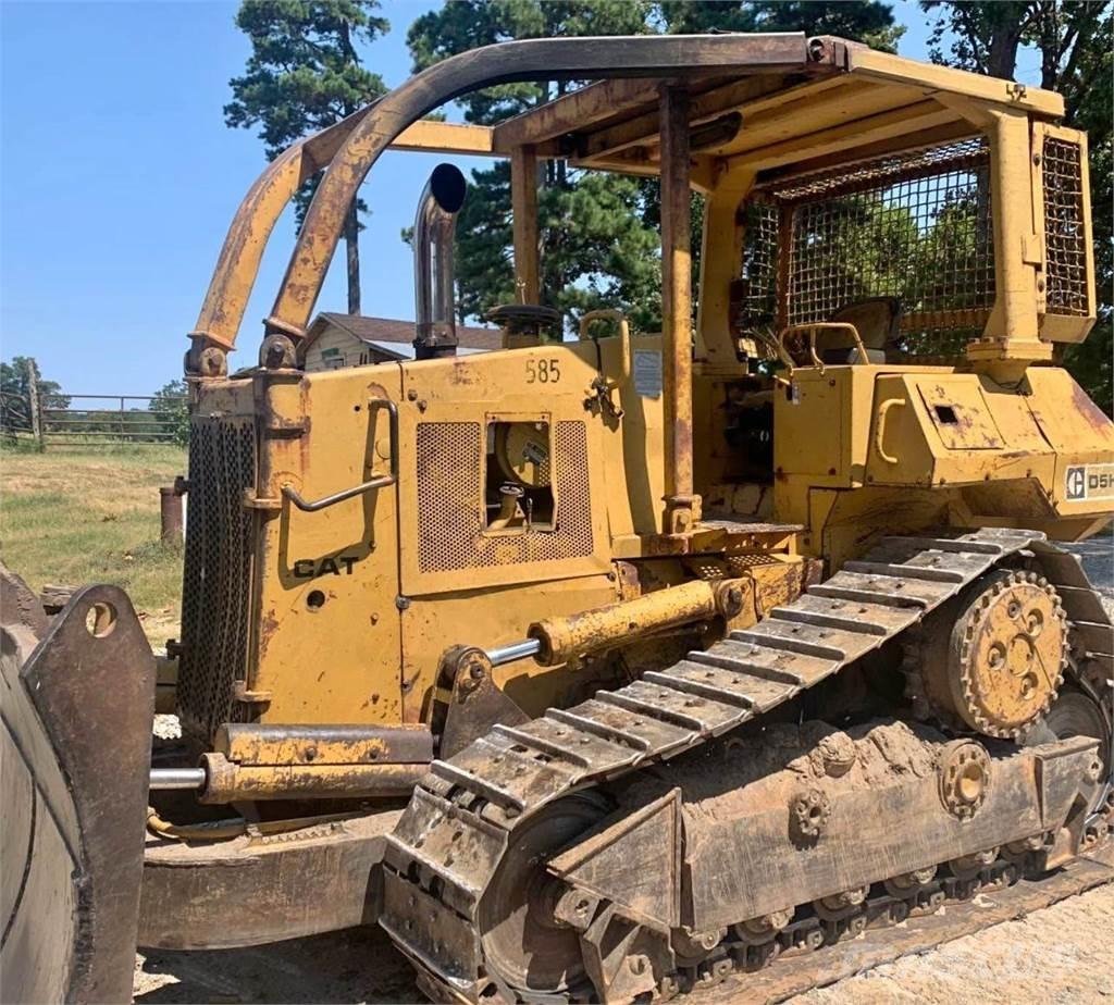 CAT D5H Bulldozer på larvebånd