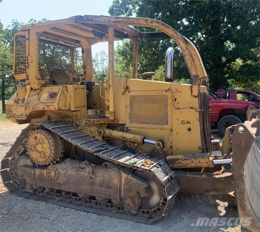 CAT D5H Bulldozer på larvebånd