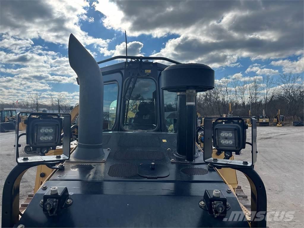 CAT D6 Bulldozer på larvebånd