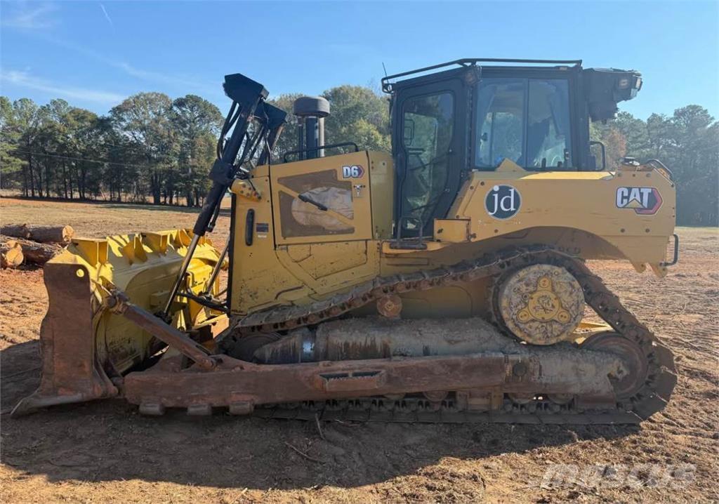 CAT D6 Bulldozer på larvebånd