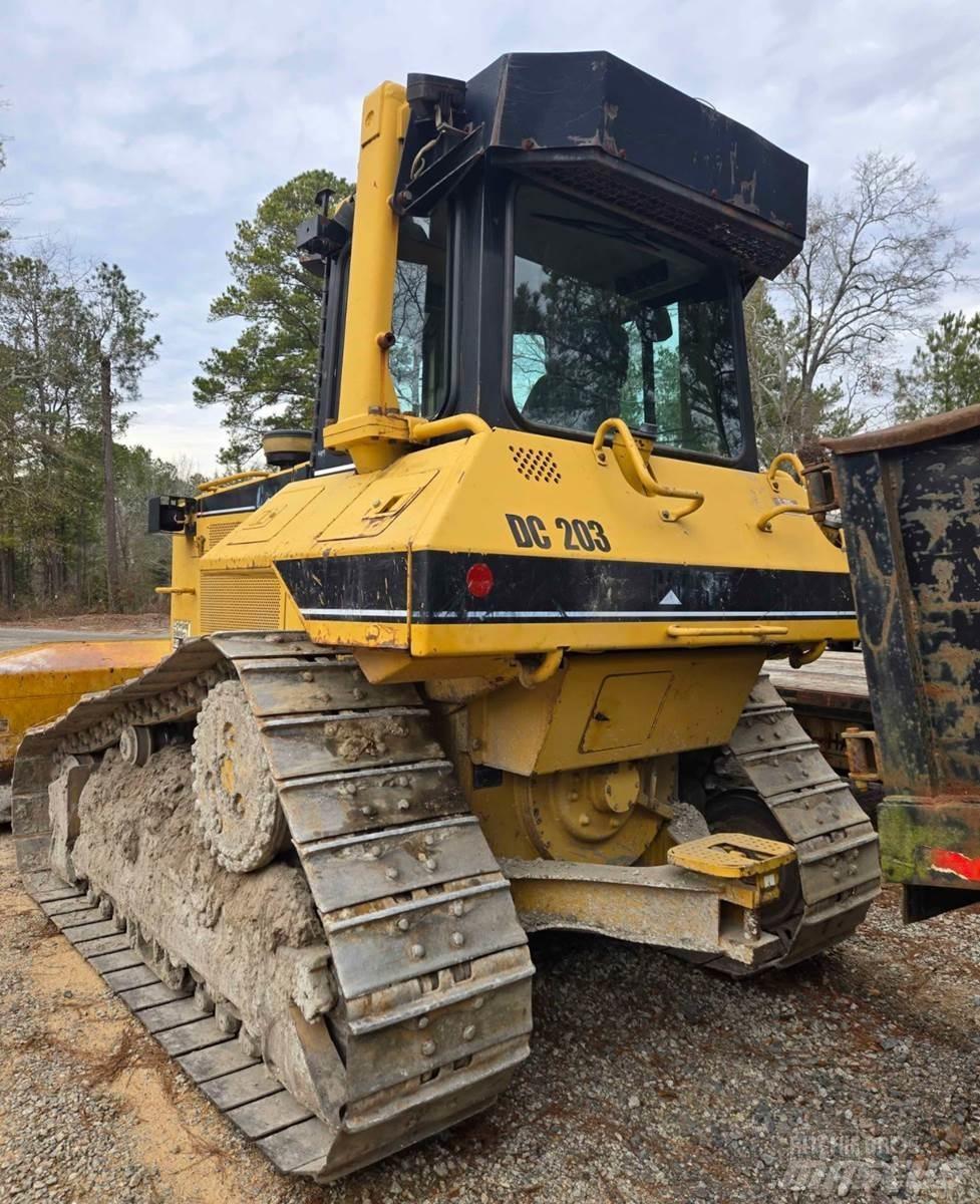 CAT D6M XL Bulldozer på larvebånd