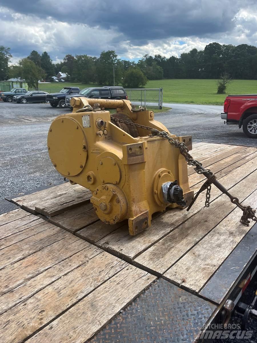 CAT D6T Bulldozer på larvebånd