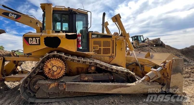 CAT D6T Bulldozer på larvebånd