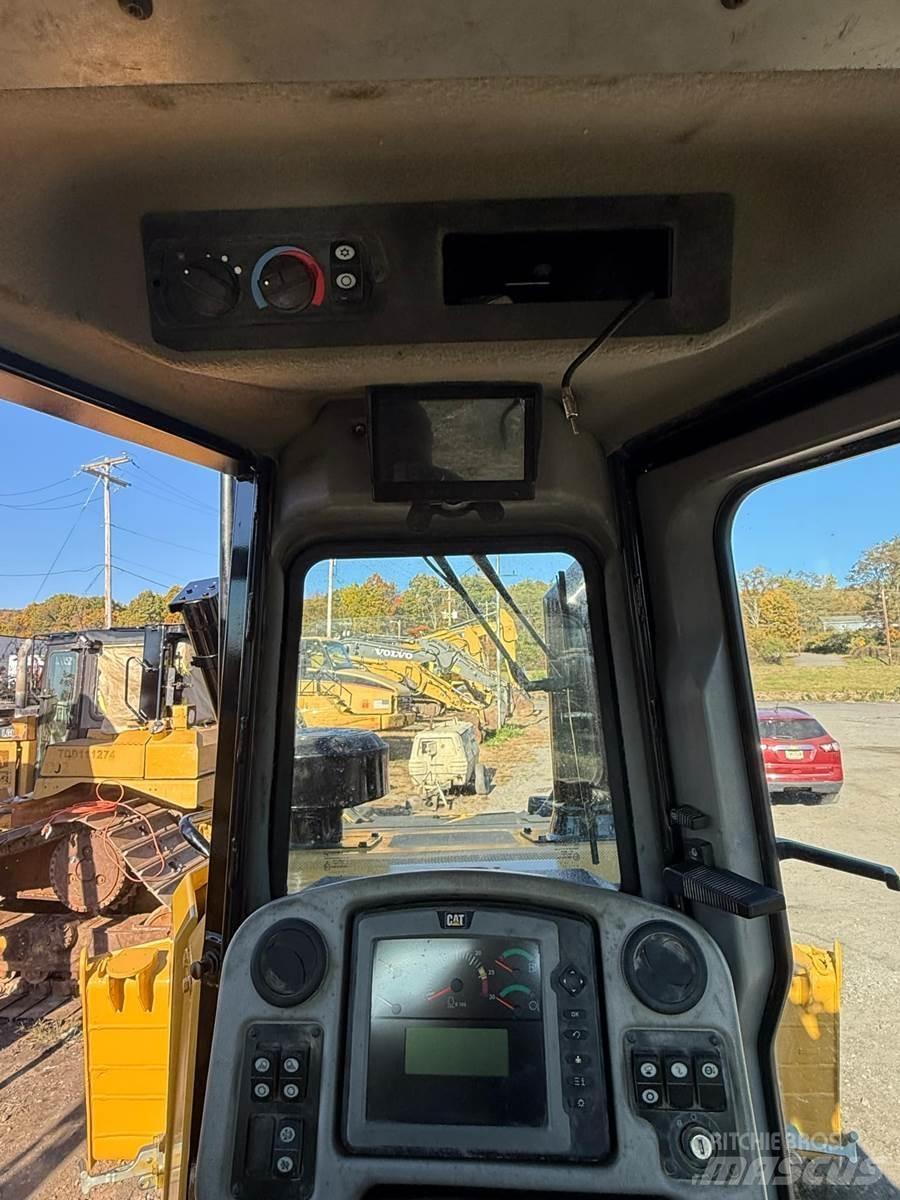 CAT D6T Bulldozer på larvebånd