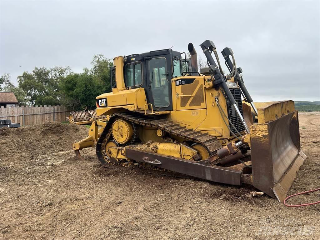 CAT D6T XL Bulldozer på larvebånd