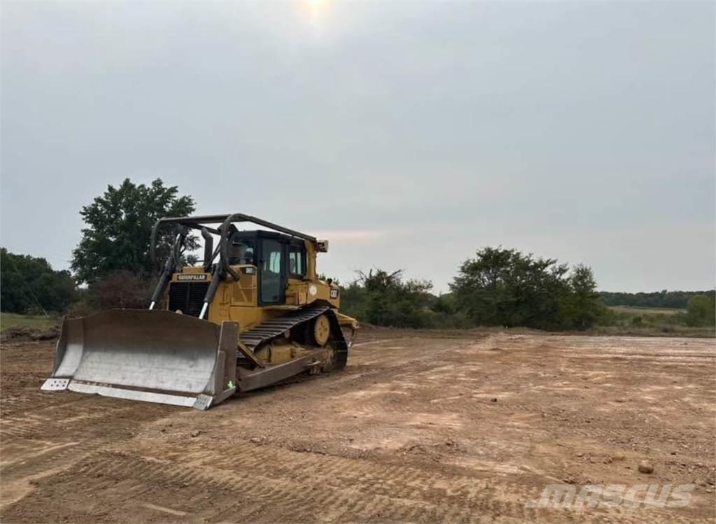CAT D6T XW Bulldozer på larvebånd
