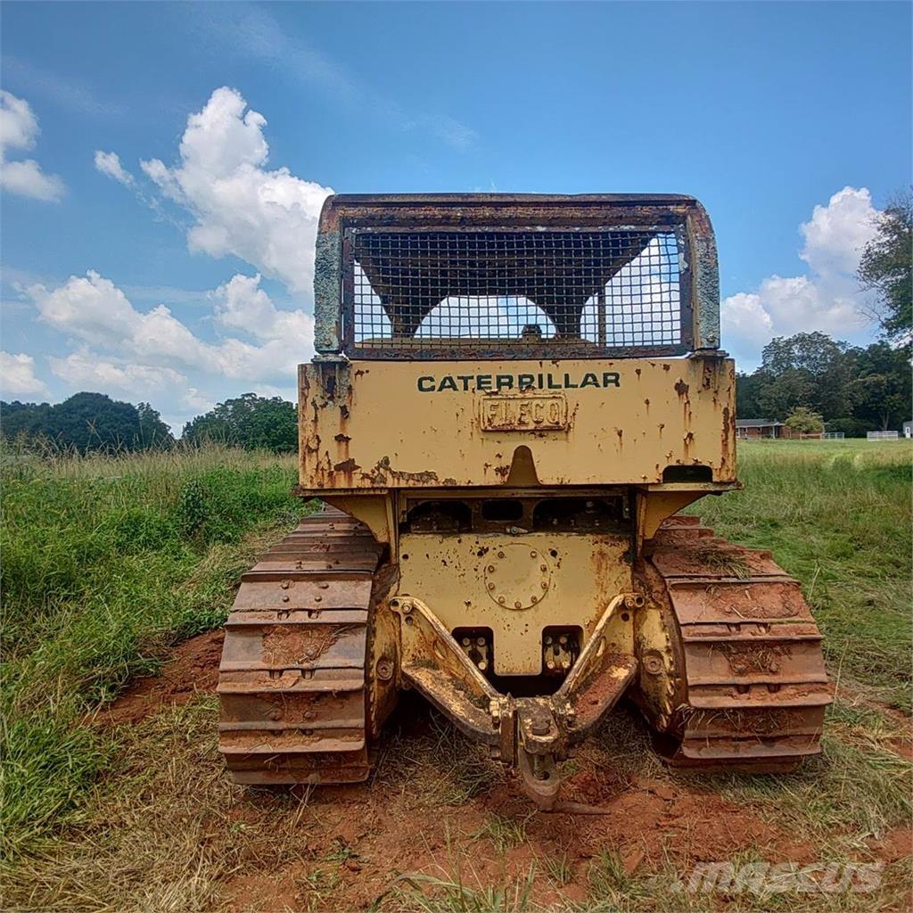 CAT D7E Bulldozer på larvebånd