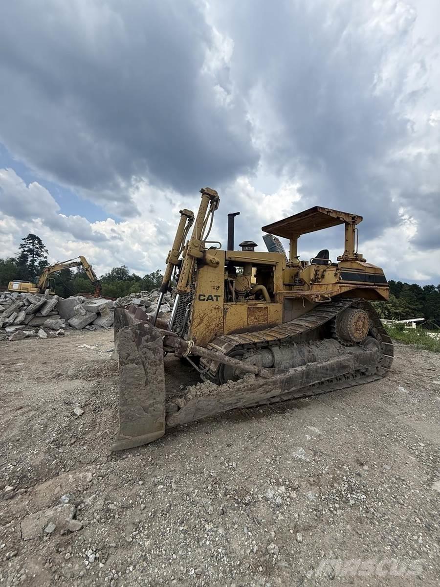 CAT D7H Bulldozer på larvebånd