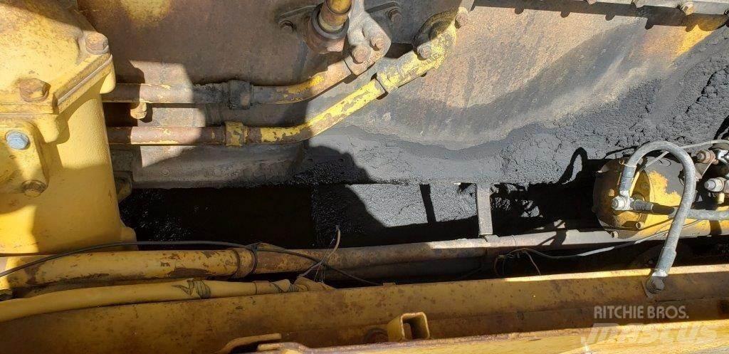 CAT D8H Bulldozer på larvebånd