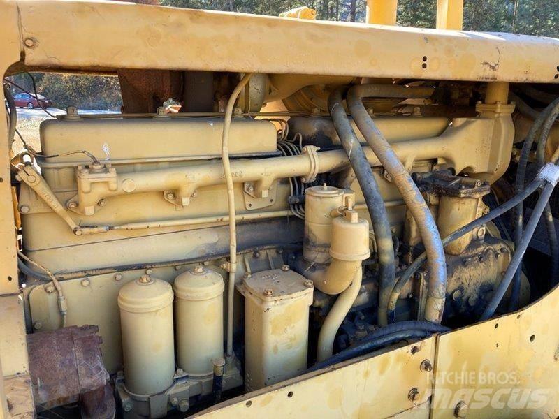 CAT D8H Bulldozer på larvebånd