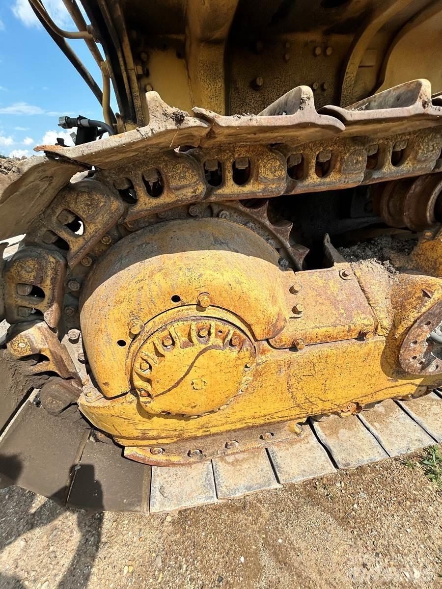 CAT D8H Bulldozer på larvebånd