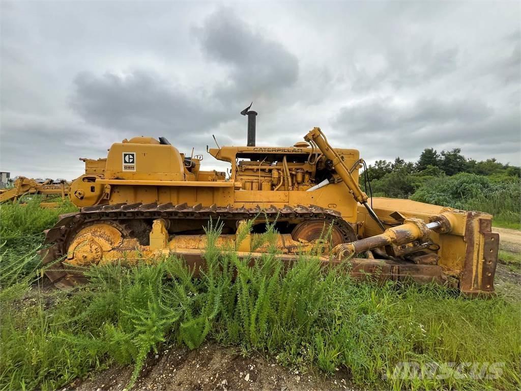 CAT D8H Bulldozer på larvebånd