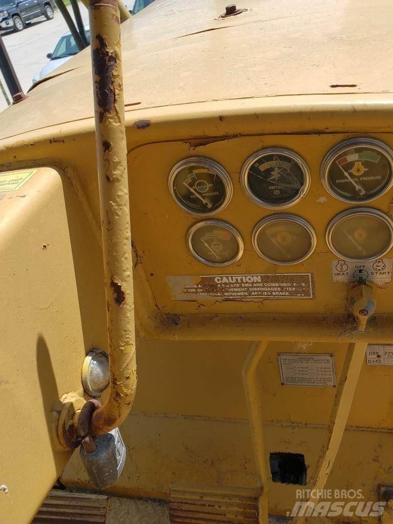 CAT D8K Bulldozer på larvebånd