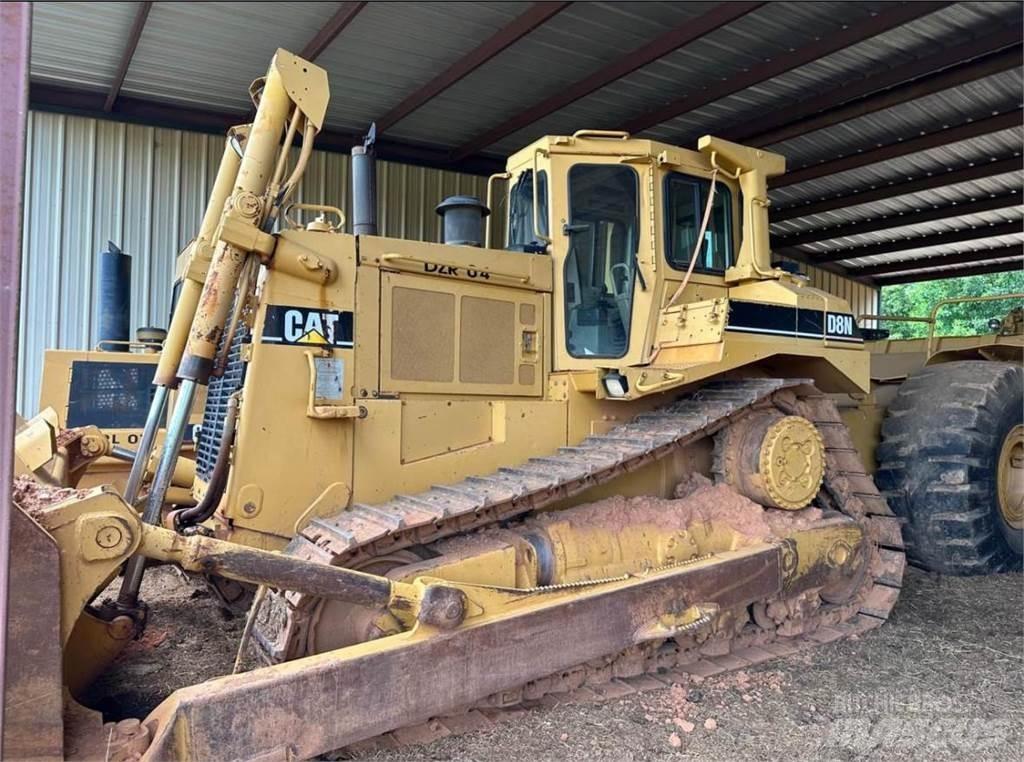 CAT D8N Bulldozer på larvebånd