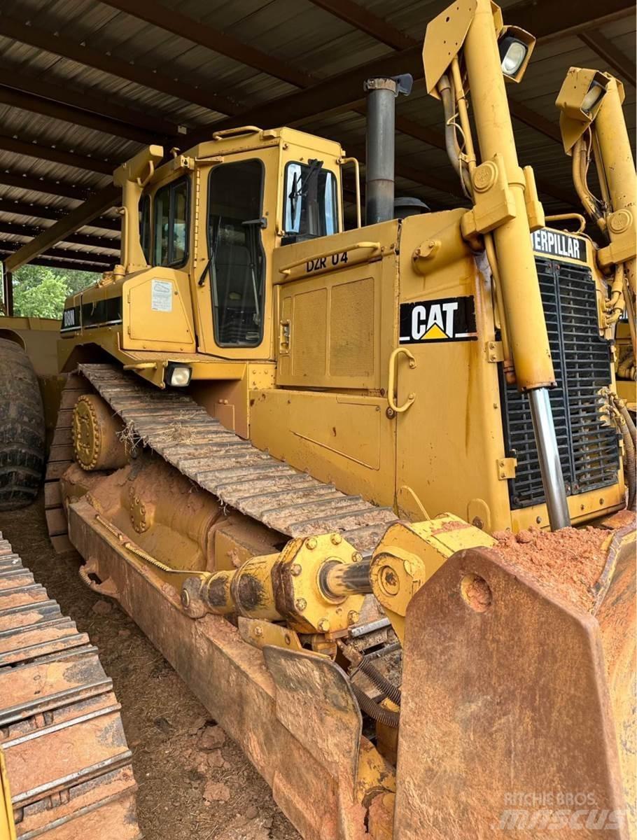 CAT D8N Bulldozer på larvebånd