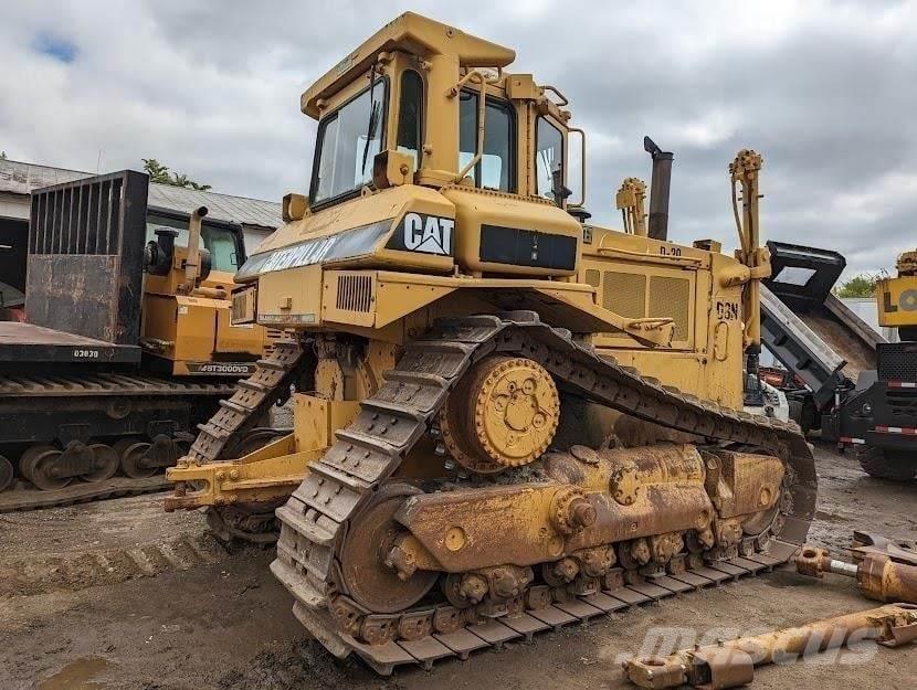 CAT D8N Bulldozer på larvebånd