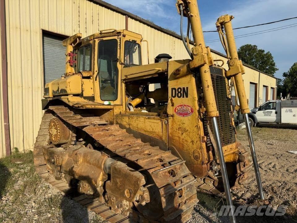CAT D8N Bulldozer på larvebånd