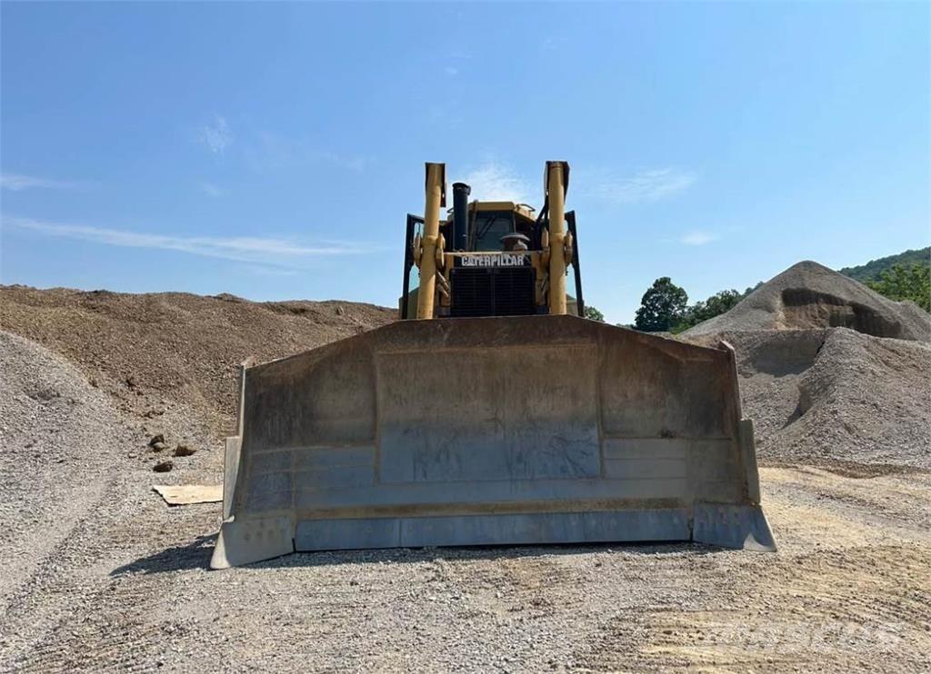 CAT D8N Bulldozer på larvebånd