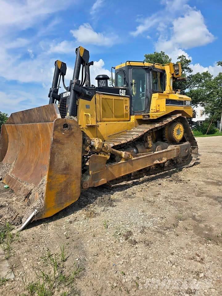 CAT D8R Bulldozer på larvebånd