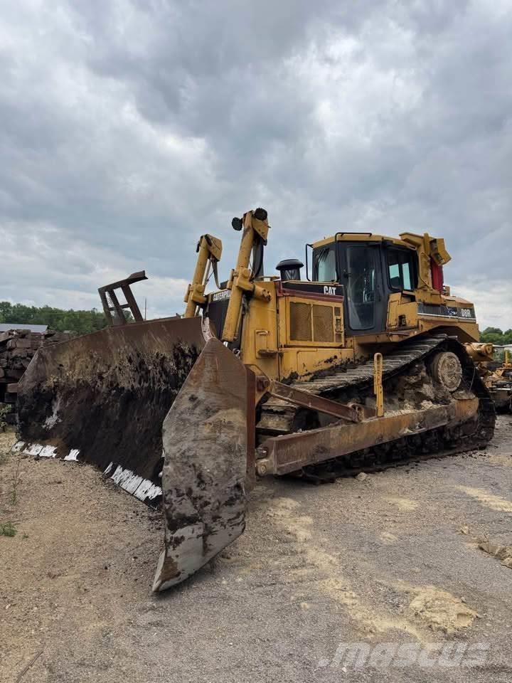 CAT D8R Bulldozer på larvebånd