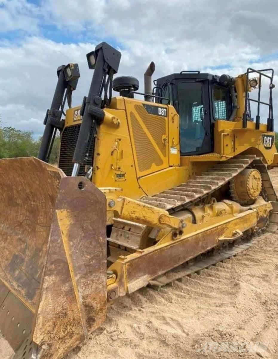 CAT D8T Bulldozer på larvebånd